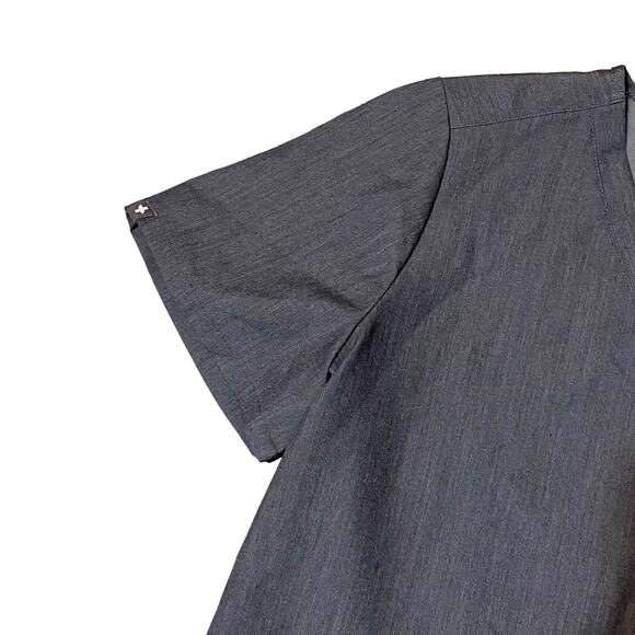 FIGS Technical Collection FW1000 Scrub Top Short Sleeve v-neck Grey Size Medium - Picture 3 of 12